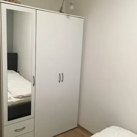 Am Doc Emden